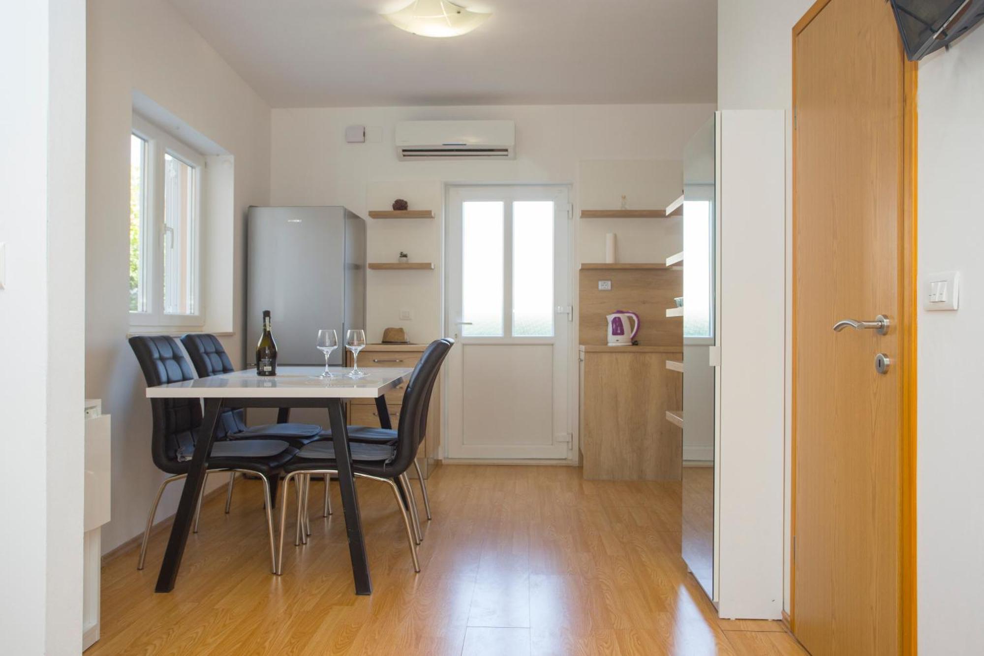 Apartment Adria Split Exterior photo